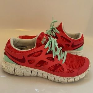 Nike free run 2 multicolored size 8